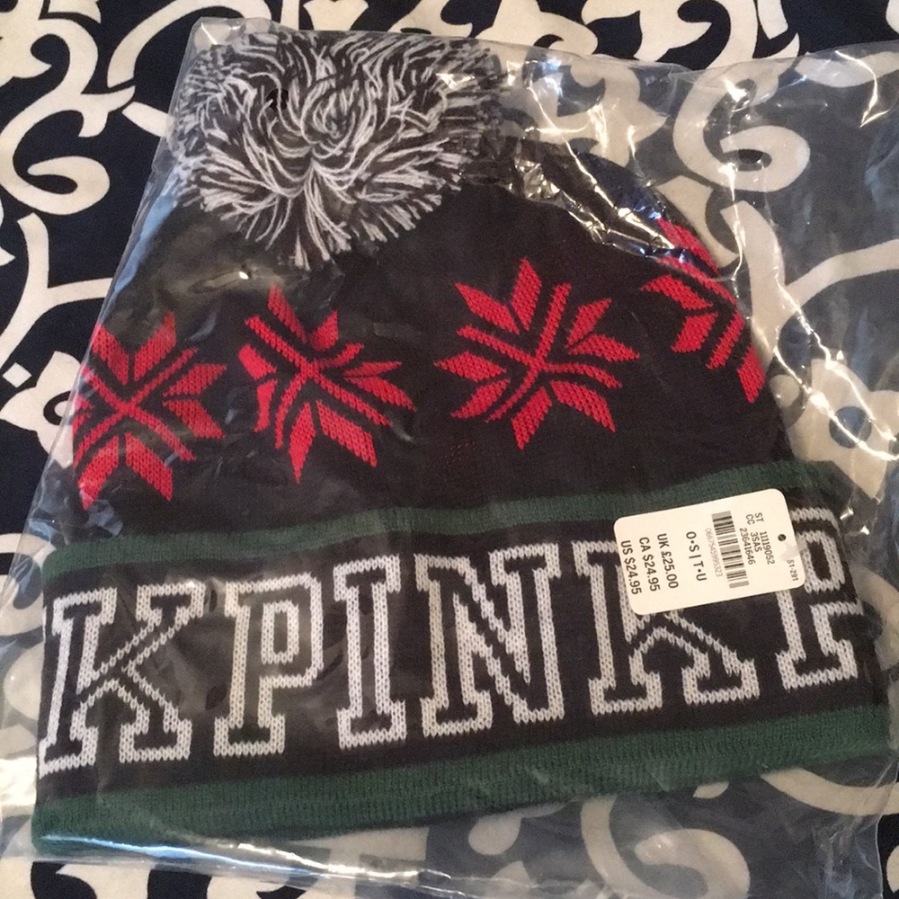 🌻 3 for $18 🌻 NWT Pink holiday hat